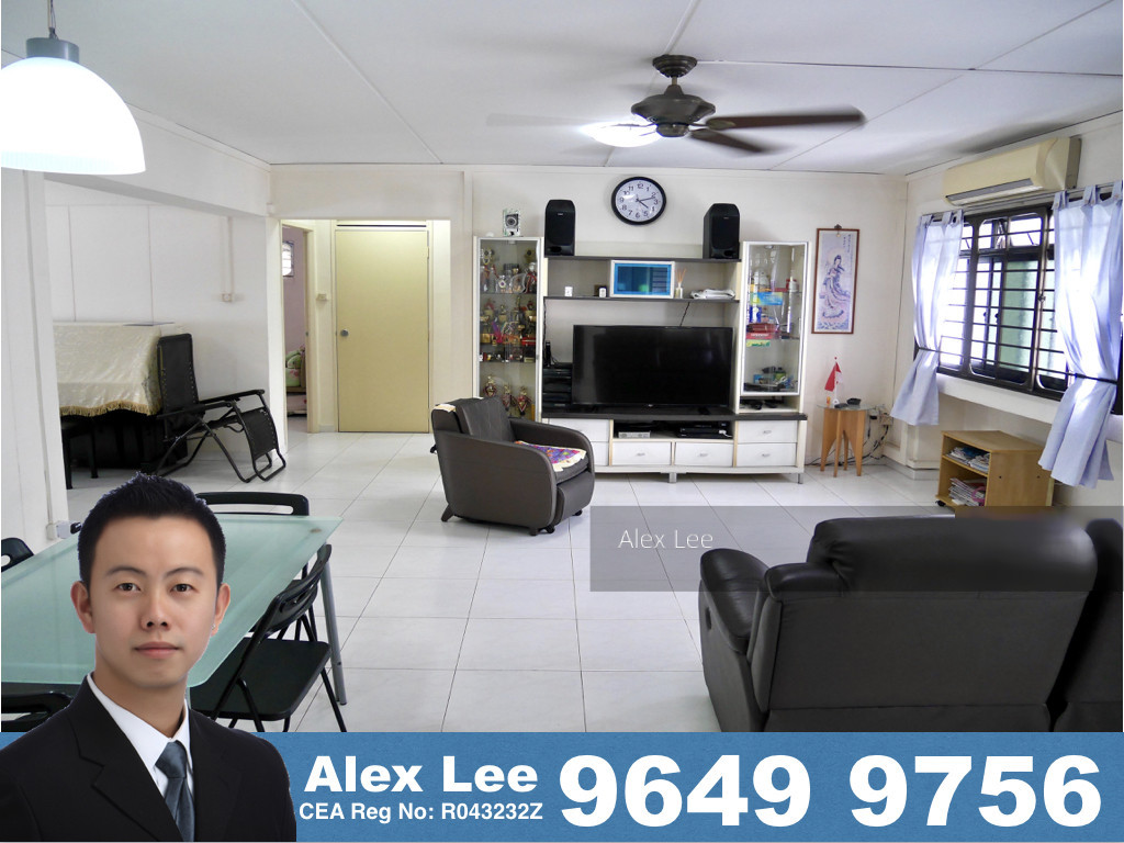 Woodlands Circle thumbnail photo